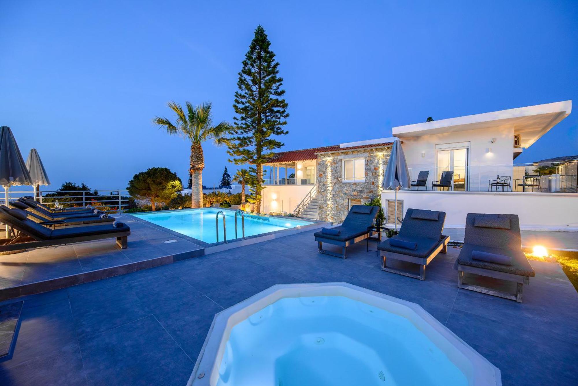Queen'S Gem Luxury Villa - Heated Jacuzzi & Pool Hersonissos  Eksteriør billede