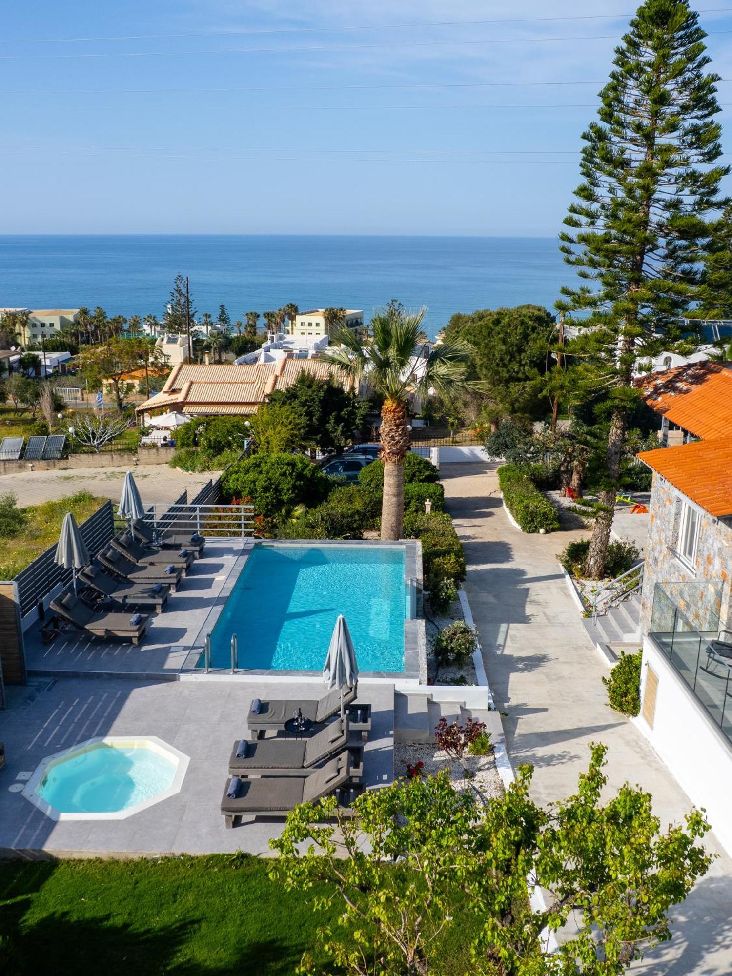 Queen'S Gem Luxury Villa - Heated Jacuzzi & Pool Hersonissos  Eksteriør billede