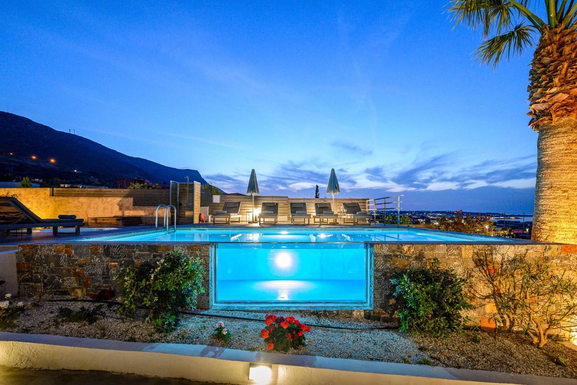 Queen'S Gem Luxury Villa - Heated Jacuzzi & Pool Hersonissos  Eksteriør billede