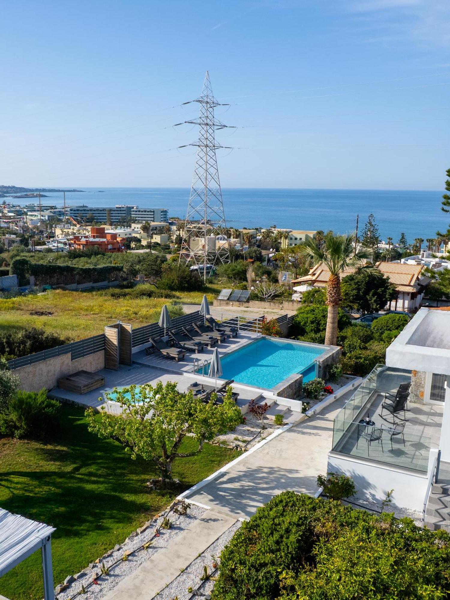 Queen'S Gem Luxury Villa - Heated Jacuzzi & Pool Hersonissos  Eksteriør billede